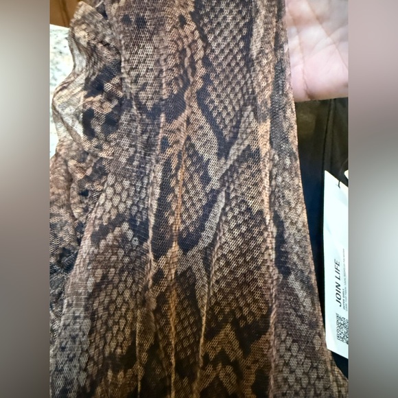 Zara Elegant Brown Snake Print Dress with ruching. Size S. NWT - Picture 9 of 15